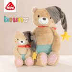 Fehn Kuscheltier Bär Bruno – Weicher Teddybär für Neugeborene als Einschlafhilfe - Stofftier zum Greifen,  / Fühlen – Bild 2